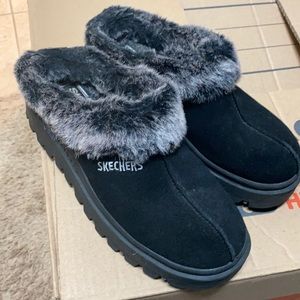 Skechers Fortress platform slippers